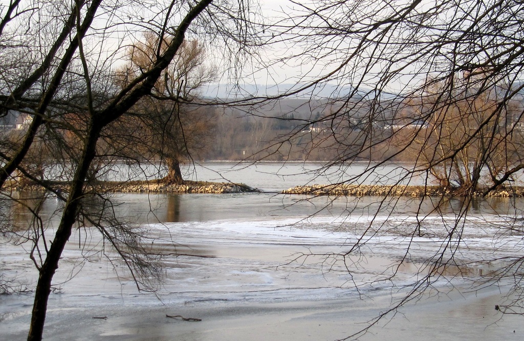 Весна